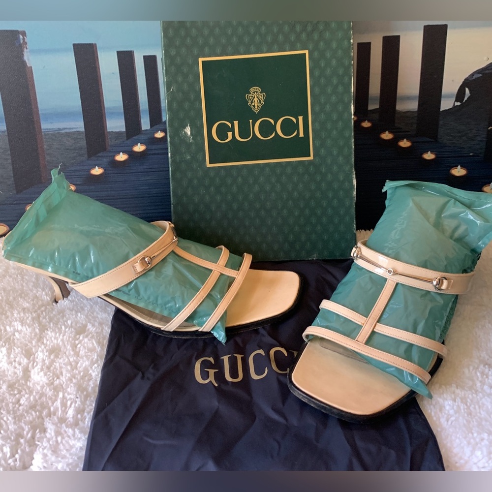 Authentic vintage Gucci horse bit sandals